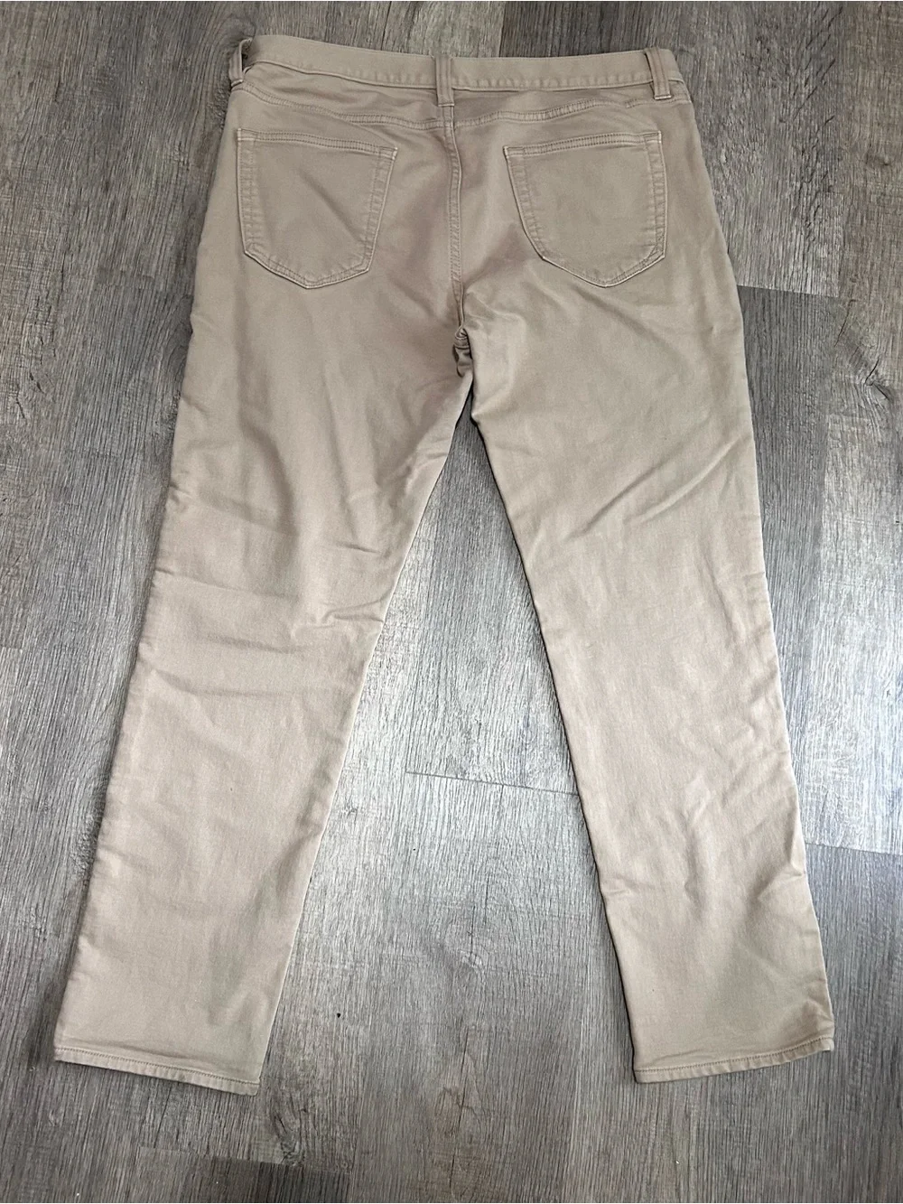 Banana Republic Traveler Khaki Slim Fit Jeans 35 x 30